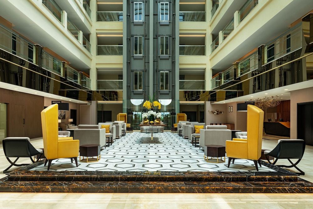 undefined Four Points by Sheraton Production City, Dubai