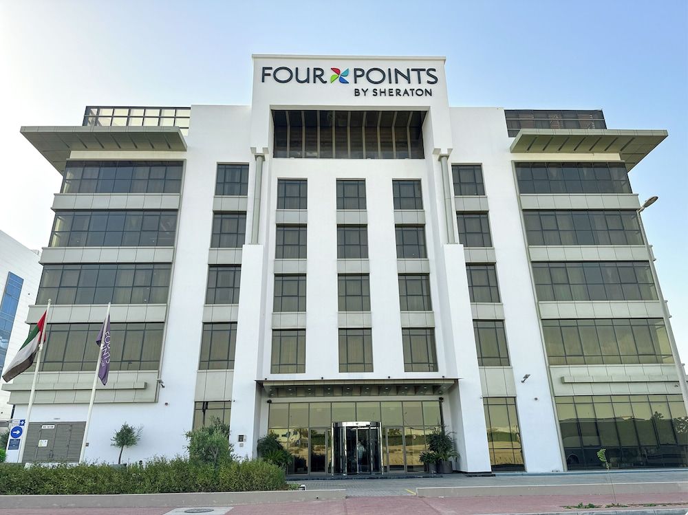 undefined Four Points by Sheraton Production City, Dubai 2