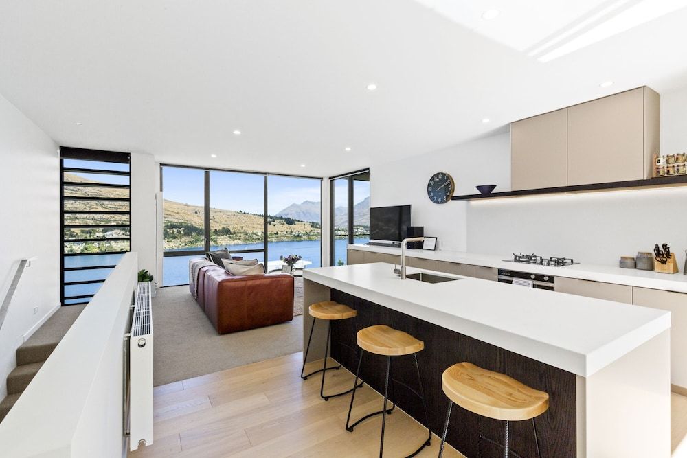 undefined Peak View Residence 8