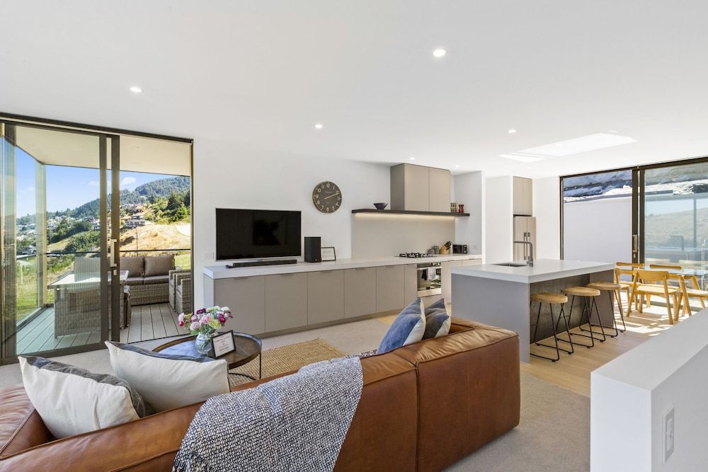 undefined Peak View Residence 7