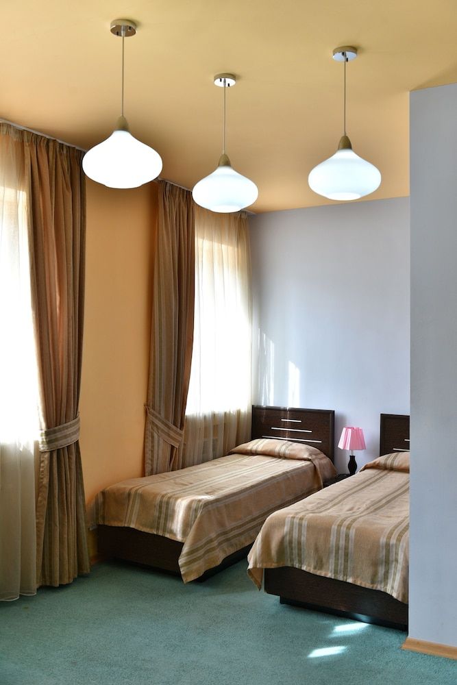 GreenWood Hotel Standard Double or Twin Room 2