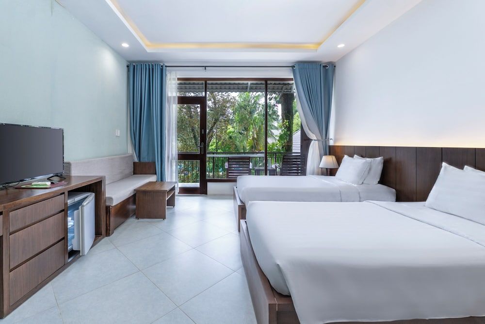 Kingo Retreat Resort Deluxe Double or Twin Room, 1 Bedroom, Pool View 4