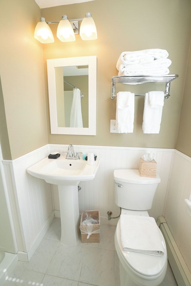 North Beach Hotel Deluxe Double Room 3