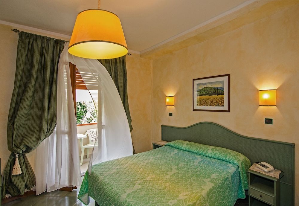 Hotel Kyrton Standard Double or Twin Room 3