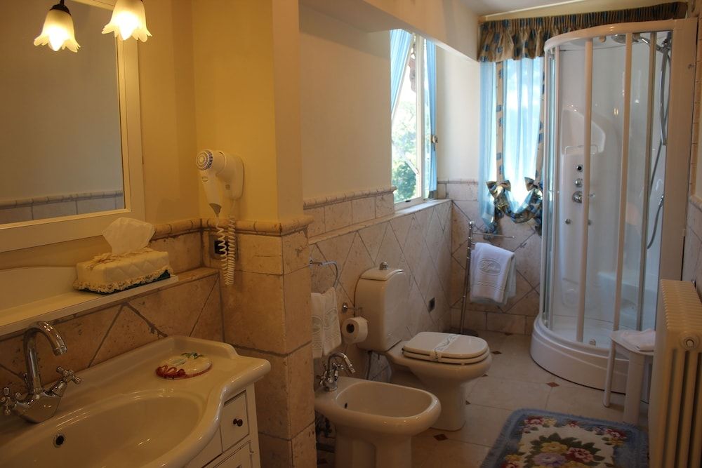 Hotel Kyrton Standard Double or Twin Room 11