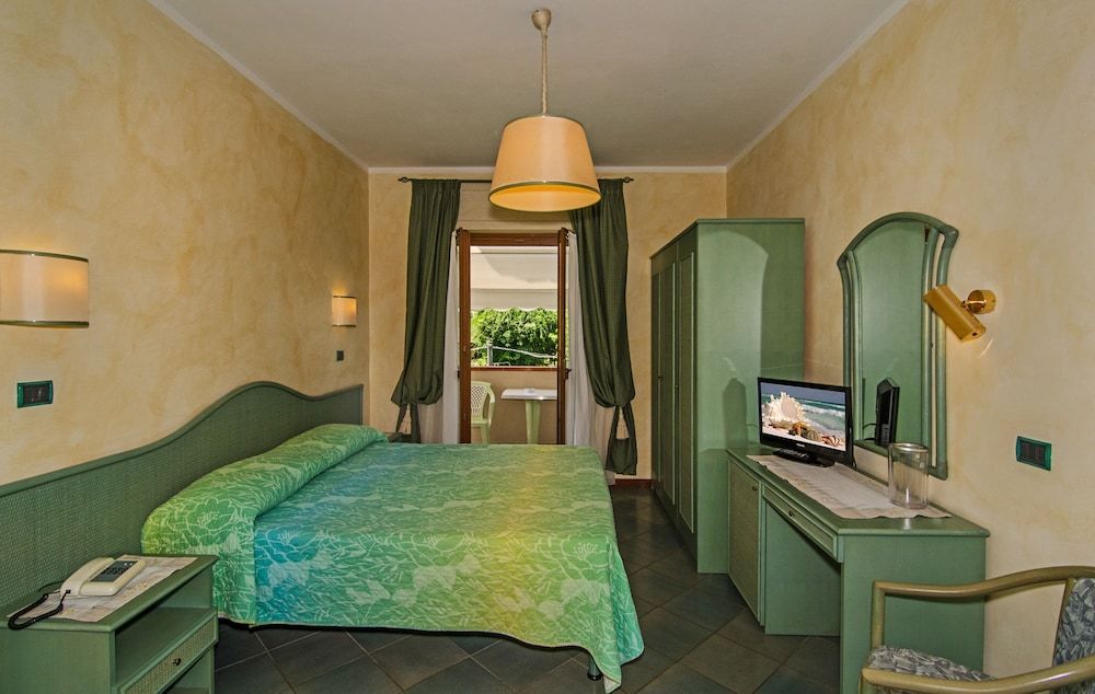 Hotel Kyrton Standard Double or Twin Room 15