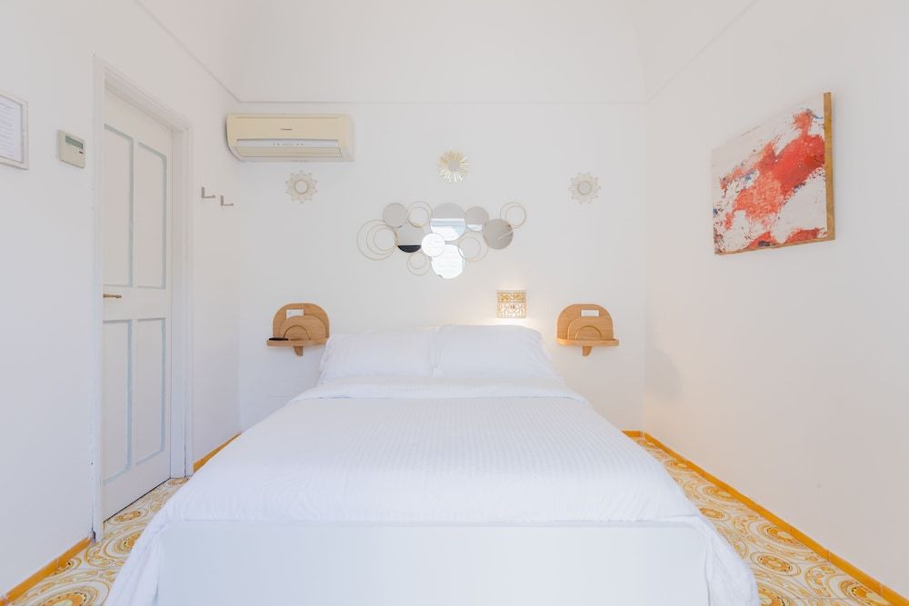 undefined Suite Villa  Carolina 9