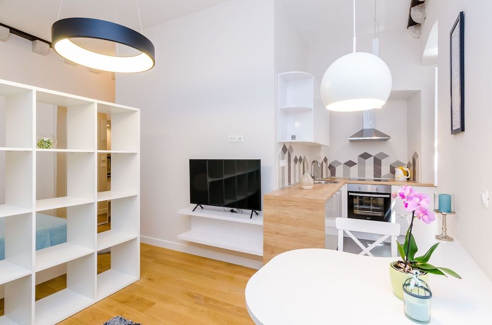 undefined Leonarda Baroque House - Old Town 3