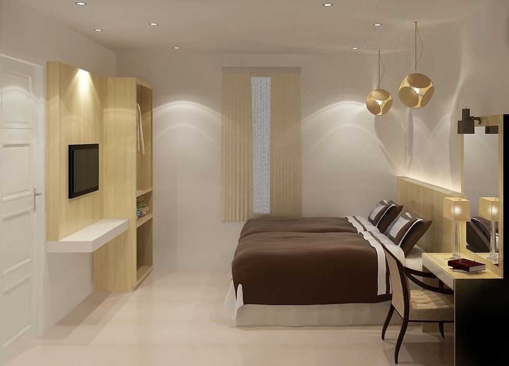 Merlin Hotel Superior Double or Twin Room 14