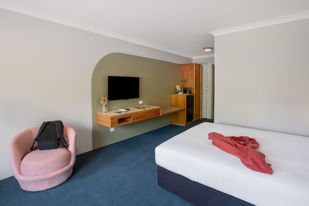 Queen Room