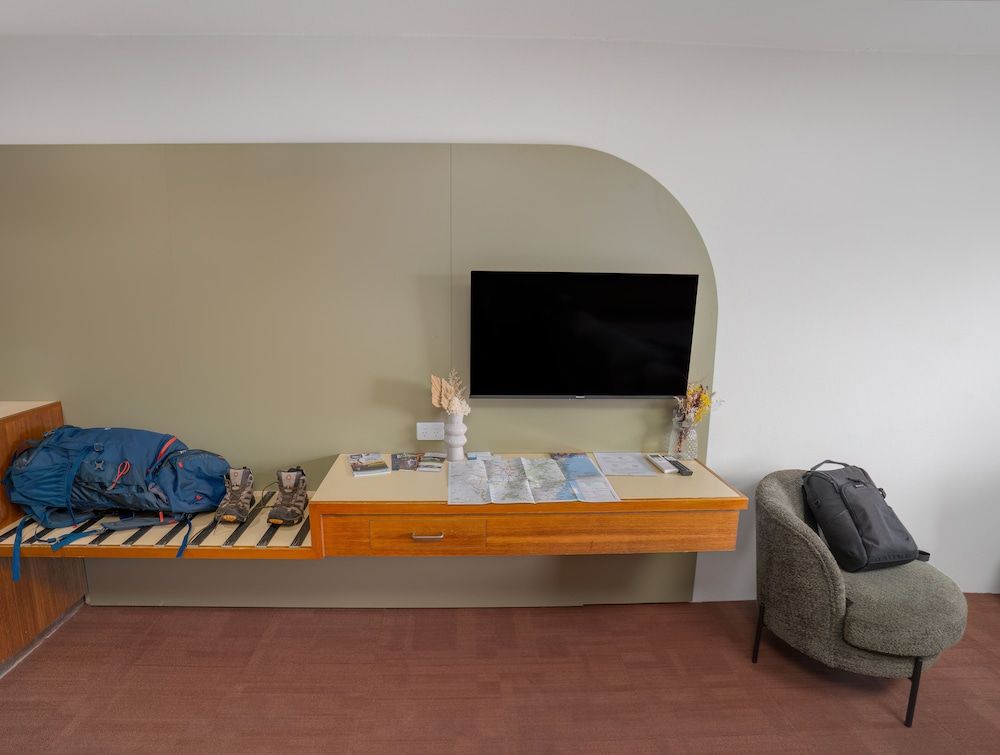 All Seasons Motel Armidale Family Room 4