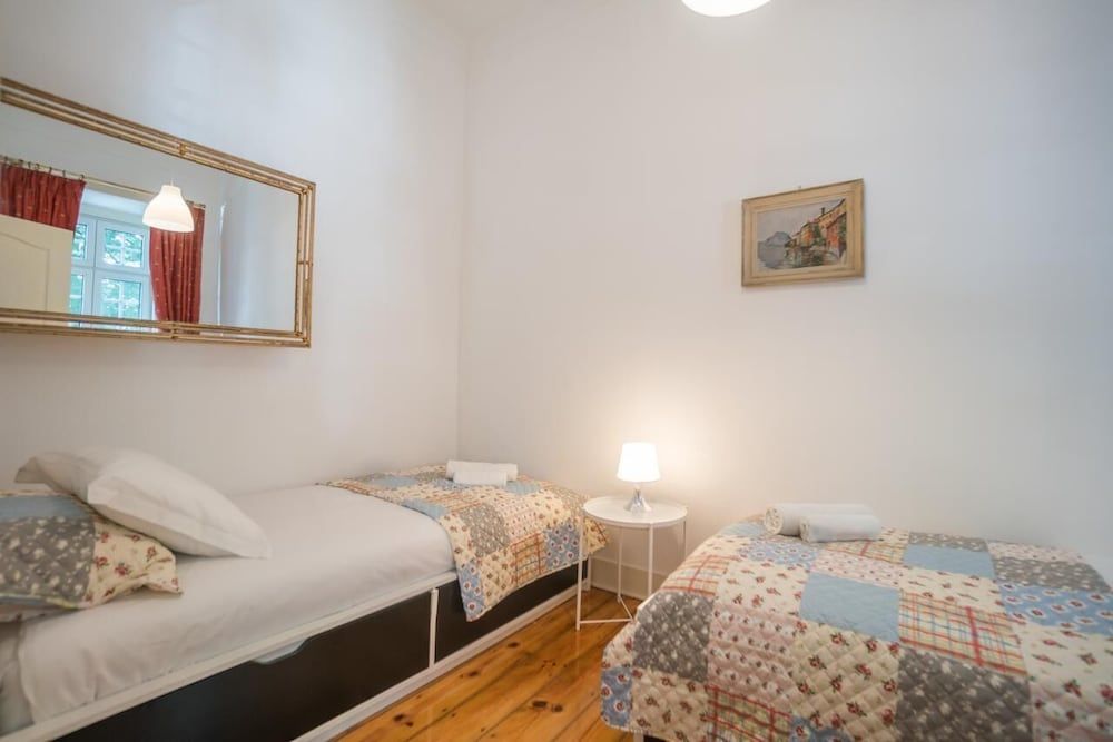 undefined Campo Pequeno 3 Bedroom Apartment 9