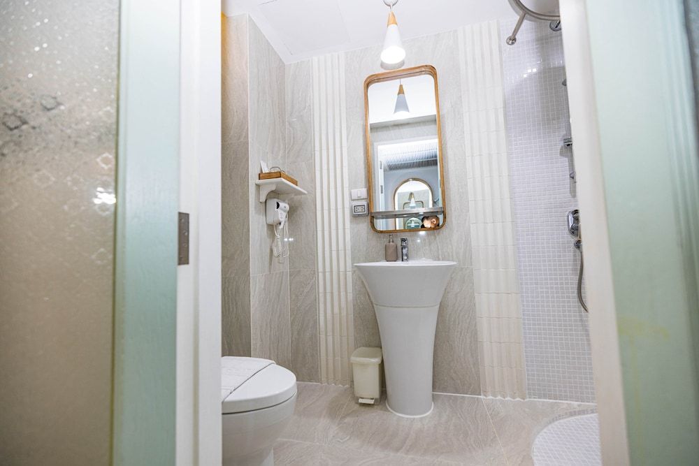 Pastell Oldtown Chiang Mai Deluxe Double Room With Balcony 13