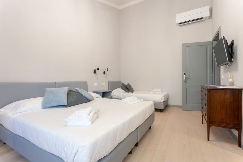 undefined Santo Spirito Venti 4