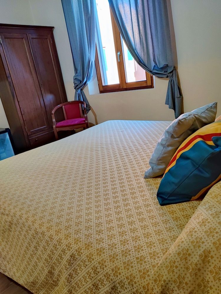 Hotel Minerva Economy Double Room 2