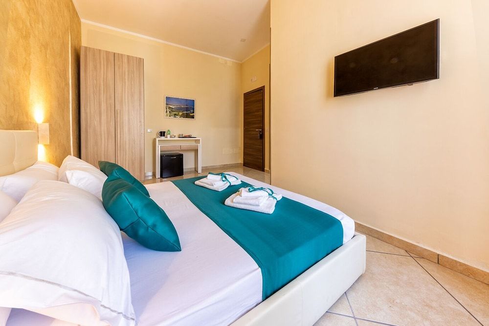 Re Diego Superior Double Room 2