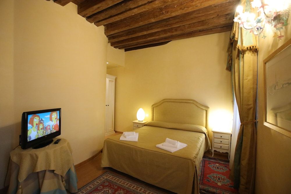 Alla Vigna - Room Only Triple Room, Canal View 6