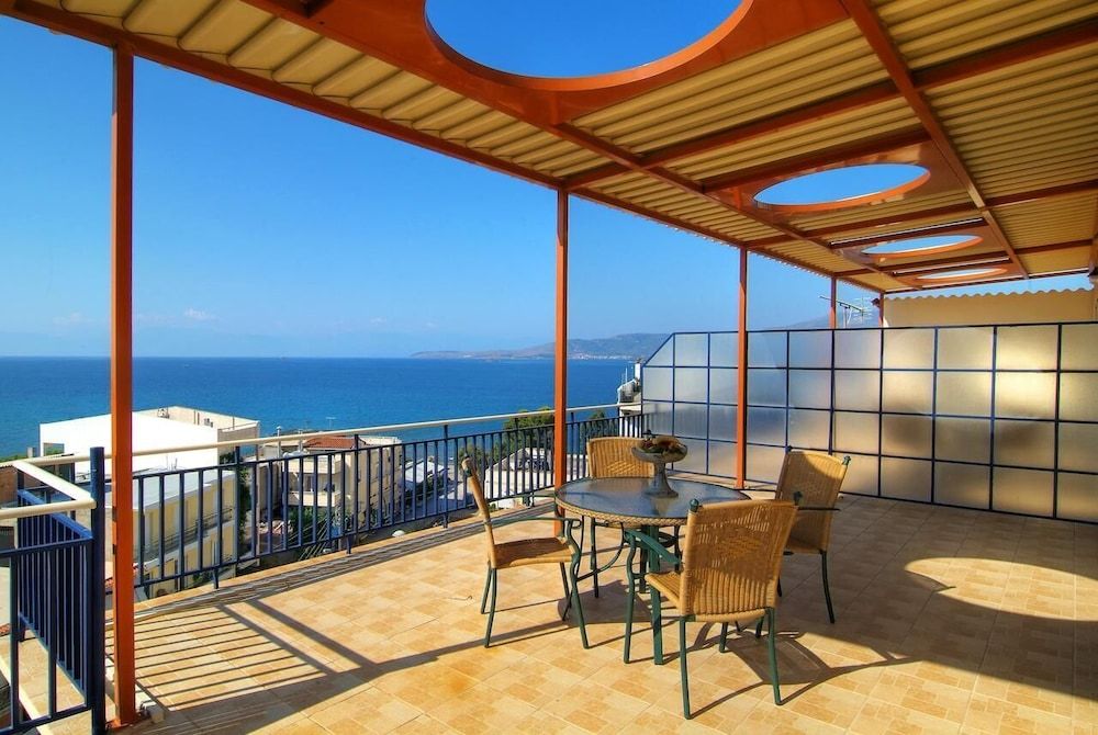 Hotel Kalafati Triple Room, Sea View 7