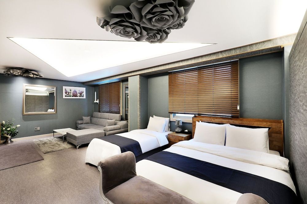 Buan Tourist Hotel Suite (Breakfast not provided on Monday) 7