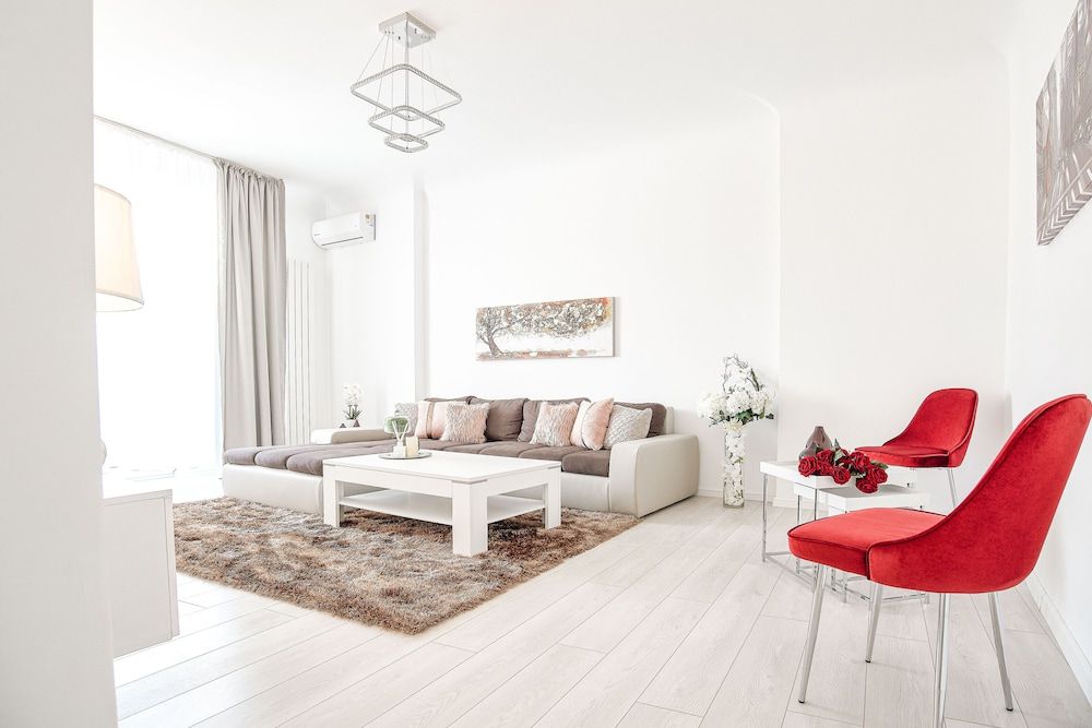 undefined Metropole Apartments Old Town 2