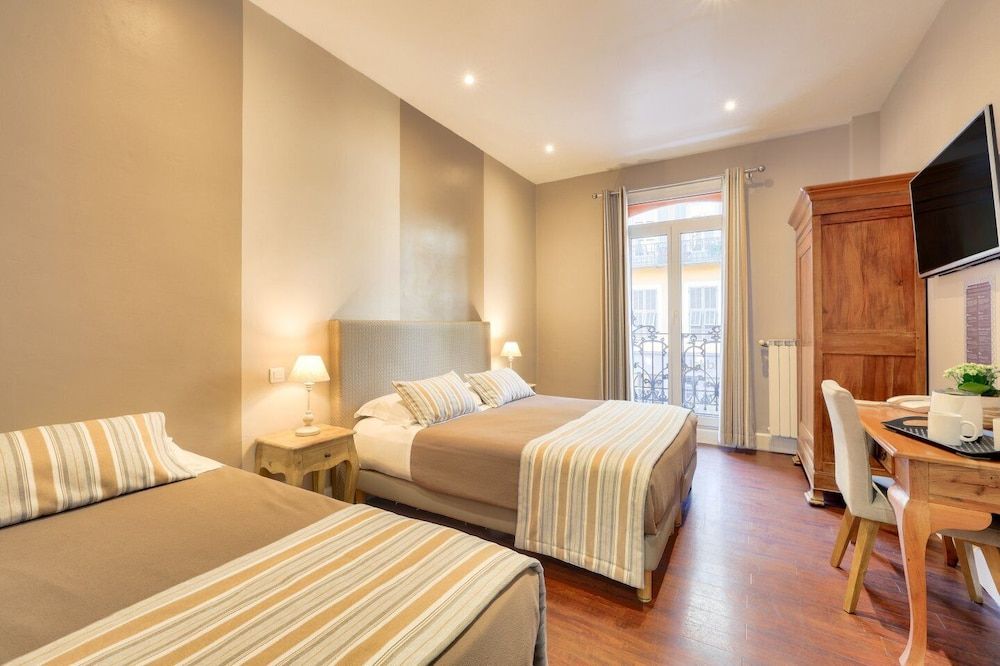 undefined Hôtel Lépante