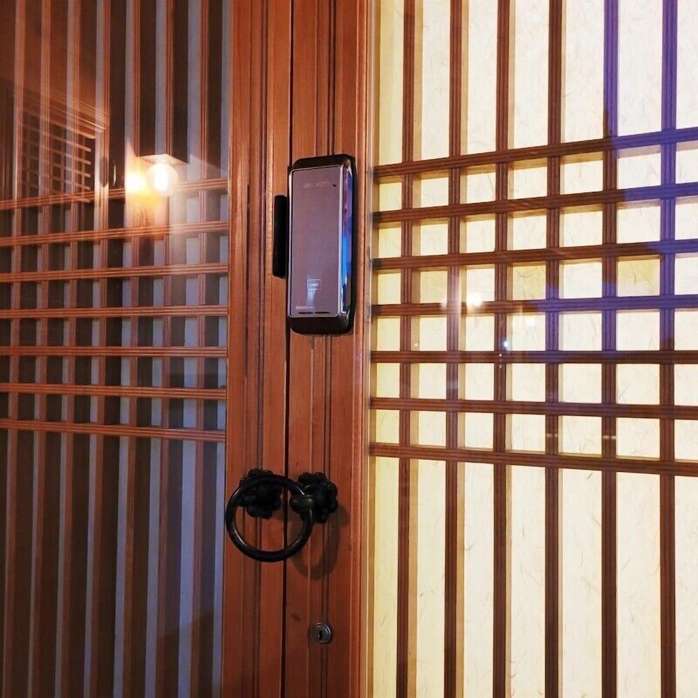 Hwarangroo Double Room 7