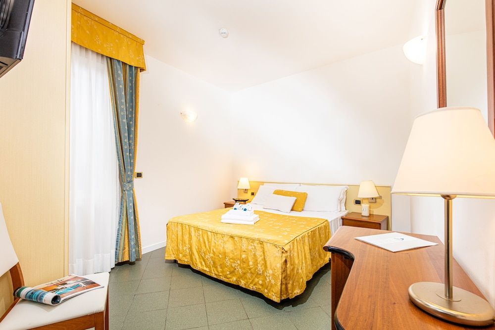 Standard Double Room, Sea View