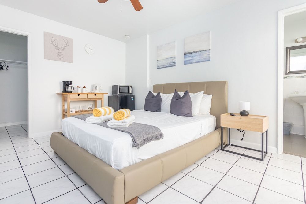 undefined Boutique Apartments Miami