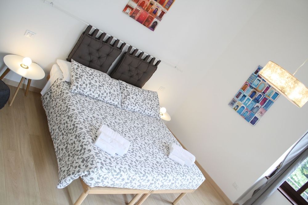 Casa Mia - NO Reception Deluxe Apartment, 1 Bedroom, Balcony, City View 3