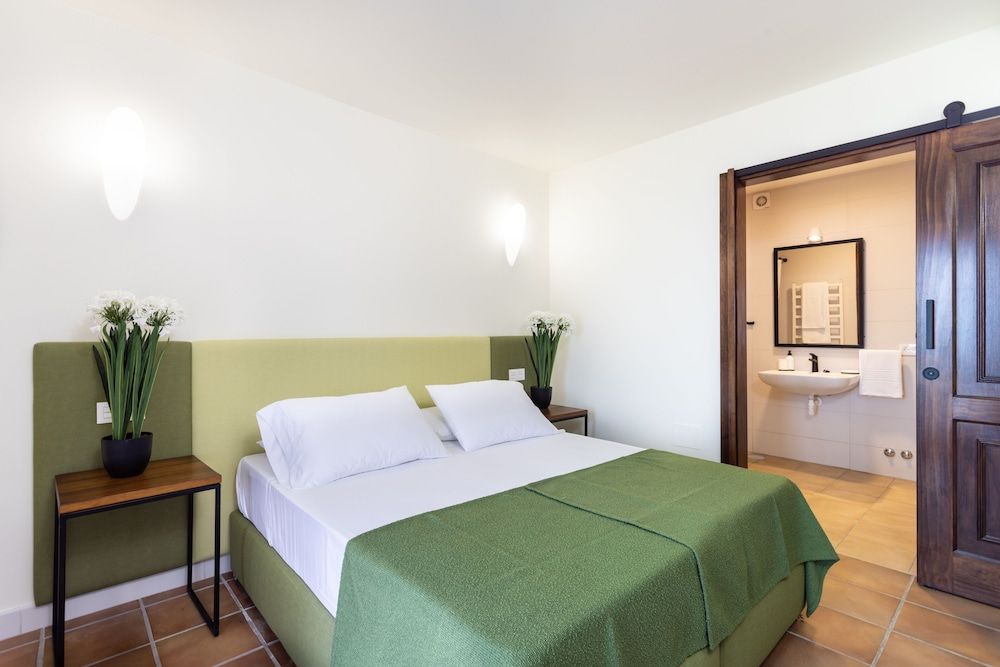 Hotel Alta Montaña Double Room, Ocean View 3