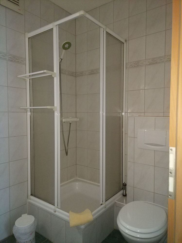 Hotel & Pension Müllers Gasthof Superior Single Room, Private Bathroom 3