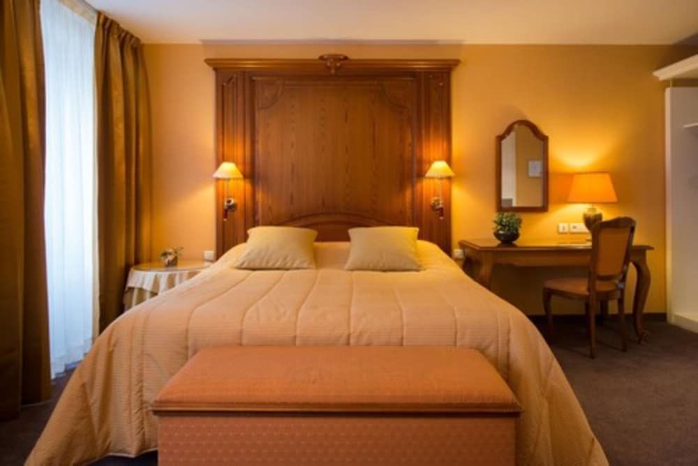 L'Hôtel Europe Superior Double or Twin Room, Non Smoking 2