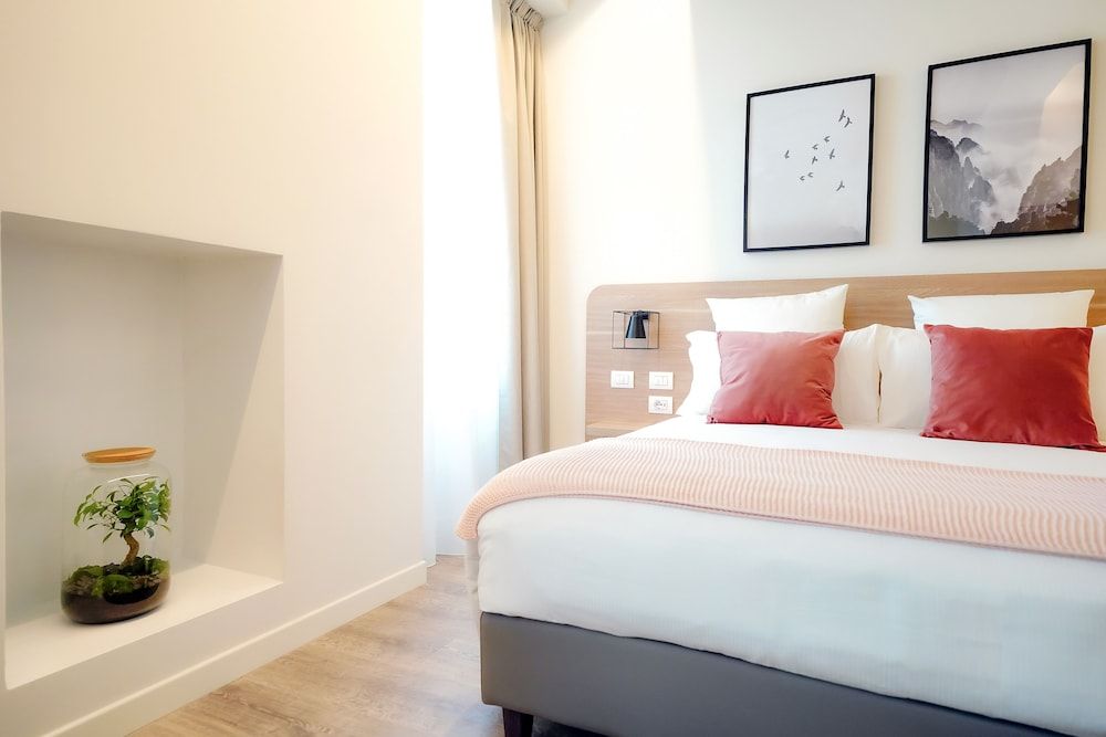 Bergamo Inn 15