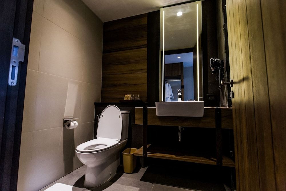 The Teak Hotel Superior Room 4