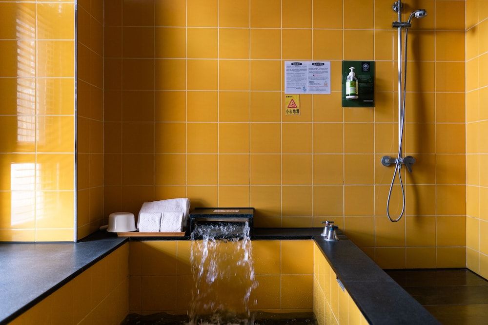 58˚ Hotspring Hotel Superior Room 6