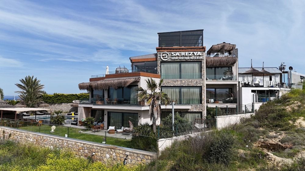 undefined Sa'Rezya Hotel 5