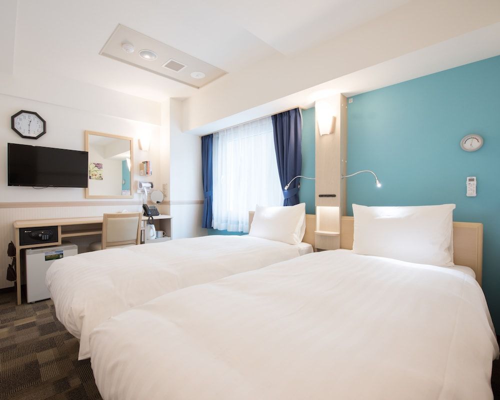 Standard Twin Room, Smoking