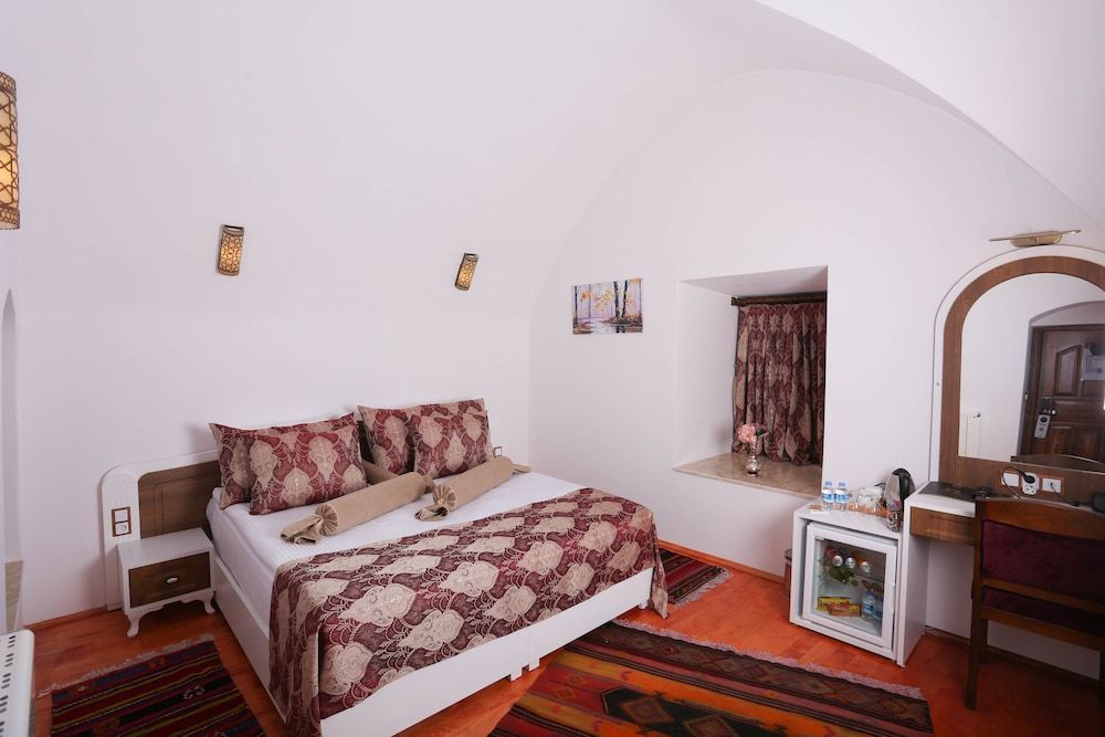 Behrampasa Otel Standard Double Room, 1 King Bed, Non Smoking 3