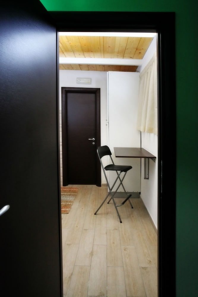 undefined B&B Napolì 8