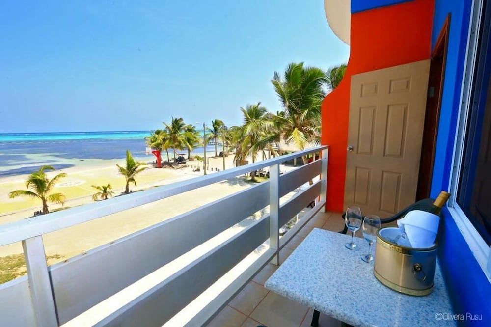 Hotel Royal Blue & Golf Cart Rental Double Room, Ocean View 11