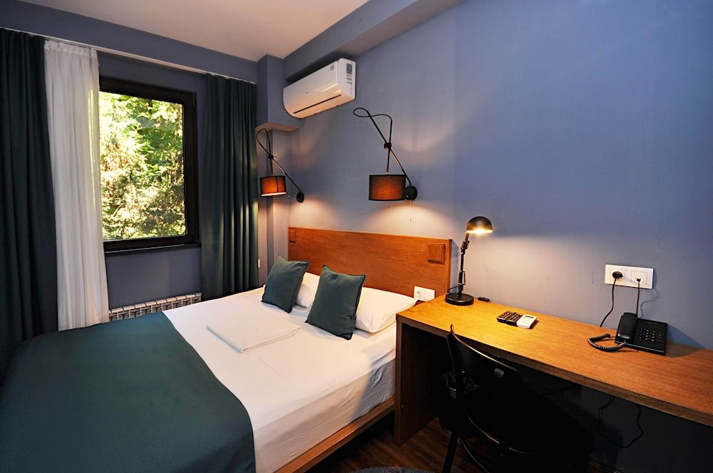 Elle Boutique Hotel Standard Double Room 4