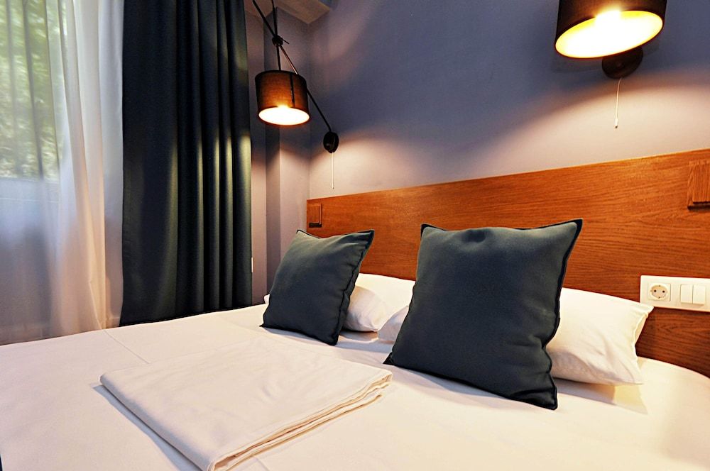 Elle Boutique Hotel Standard Double Room 2