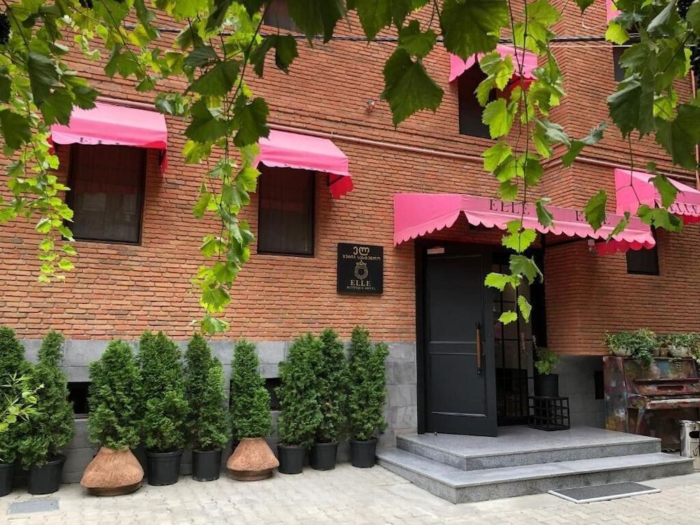 Elle Boutique Hotel 