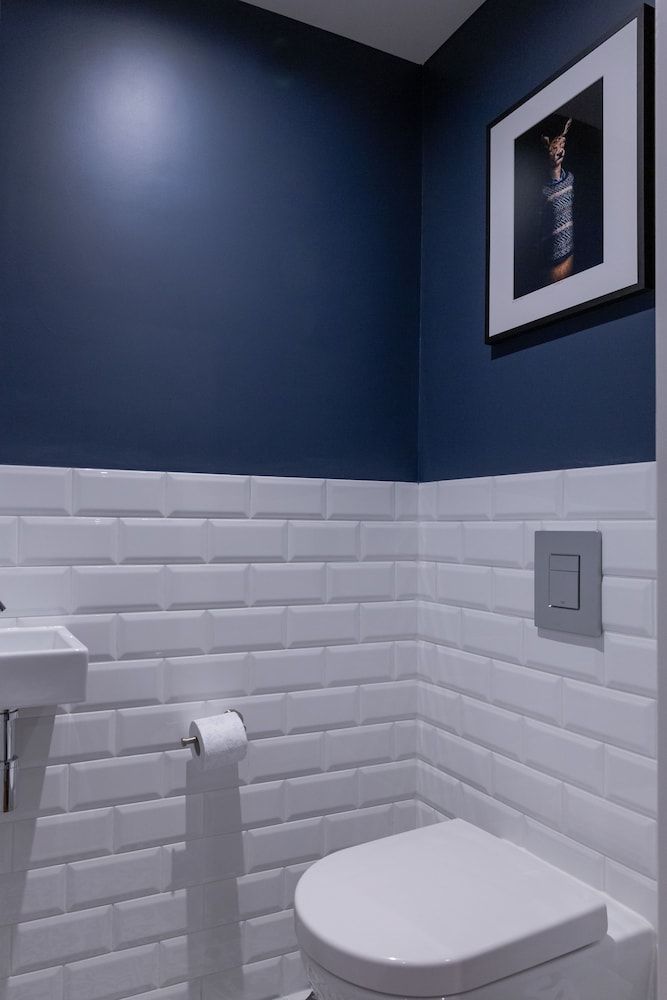 The Blossom House Amsterdam Deluxe Double Room 4