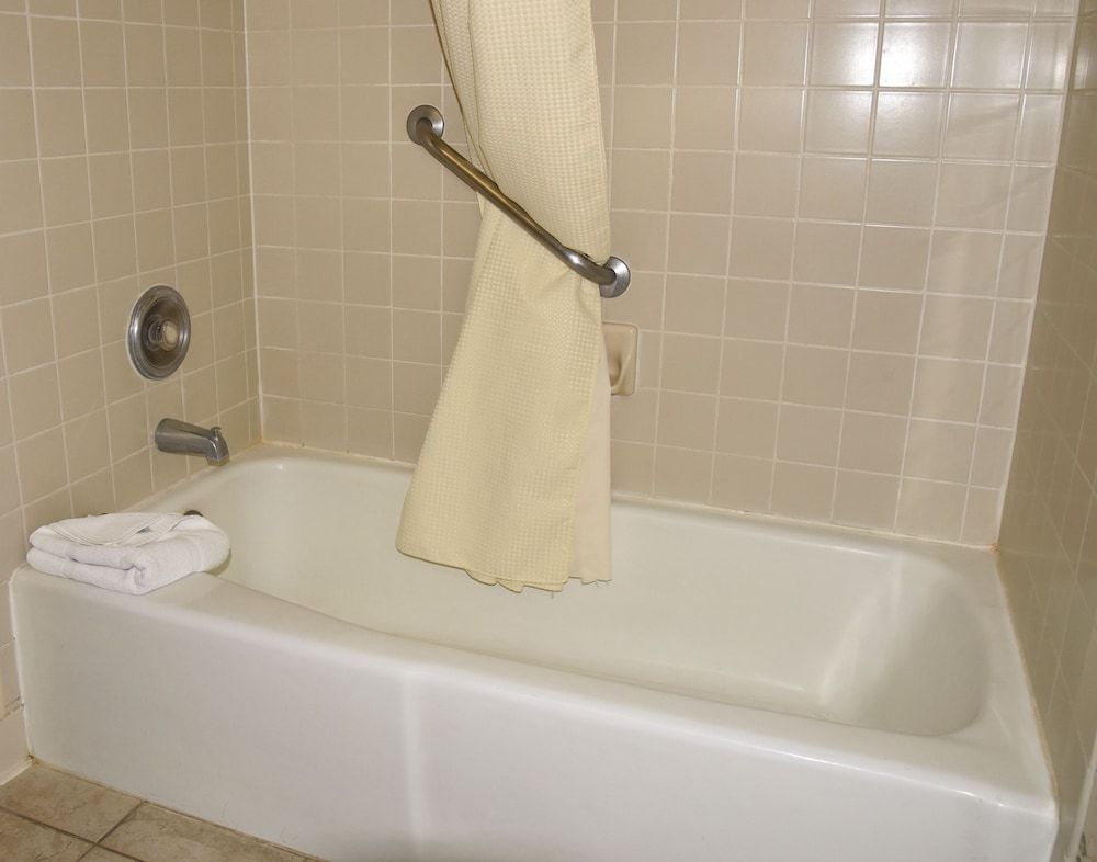 Thunderbird Motel Room, 1 Queen Bed, Non Smoking (No Pets Allowed) 13
