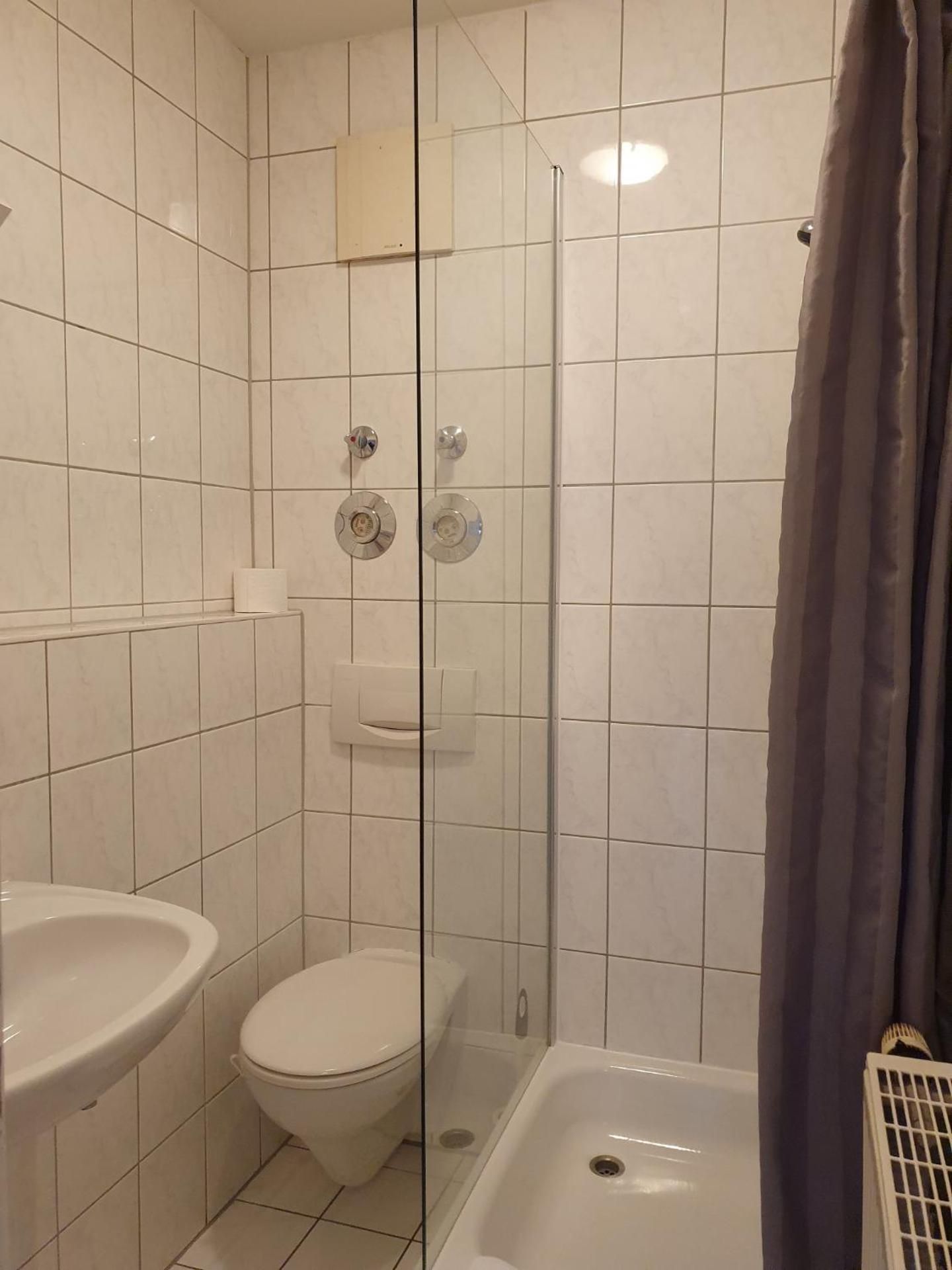 Small Twin Room
