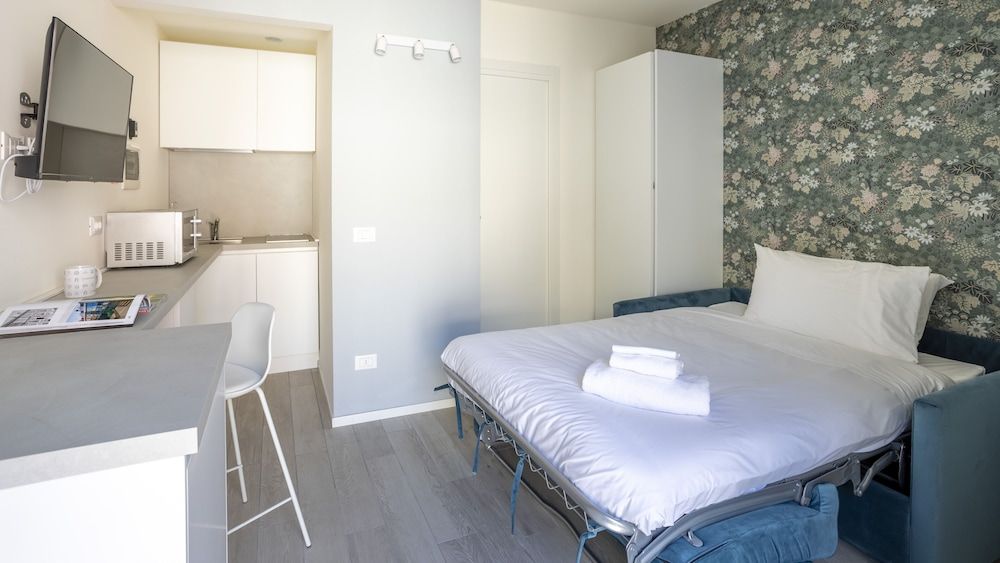 undefined Italianway - The B Village Superior 3