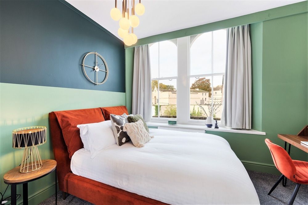 undefined Your Apartment Clifton House 4