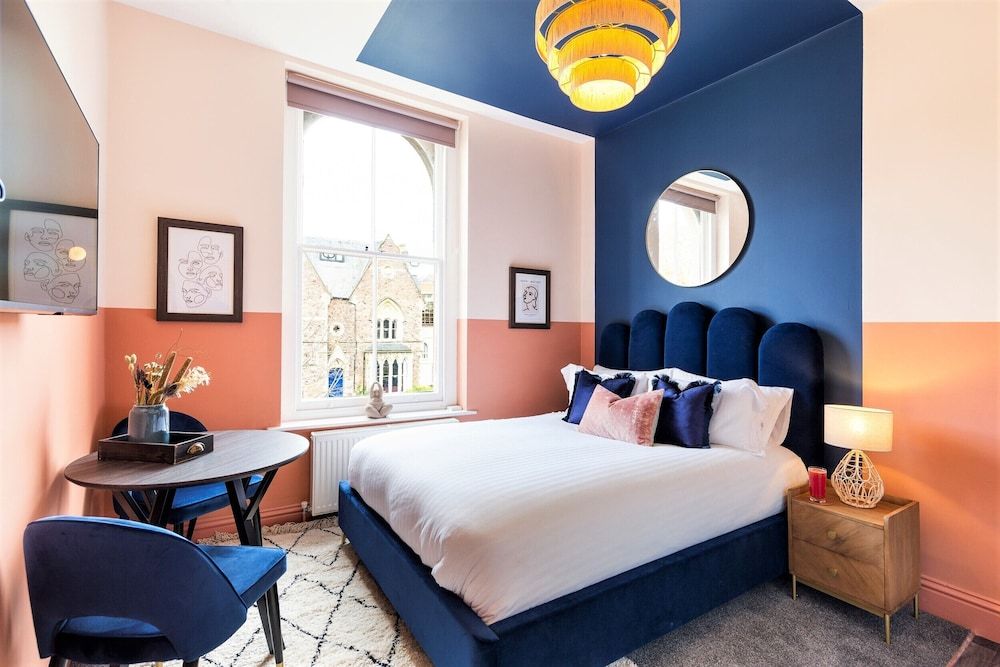 undefined Your Apartment Clifton House