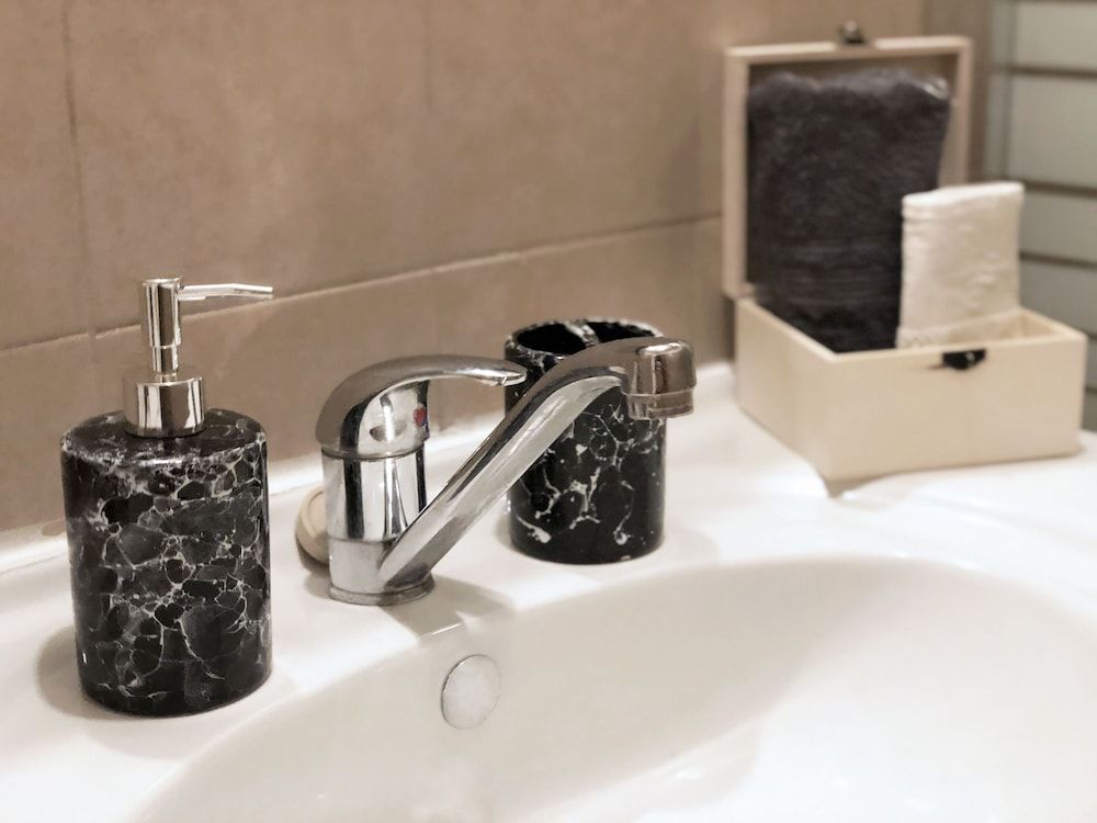 Stylish Tel Aviv Superior Suite, 1 Bedroom, Kitchen, City View 10